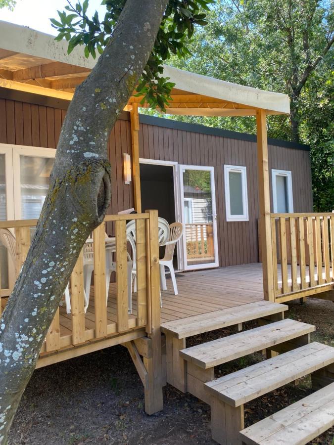 Camping Des Sept Fonts Agde Exterior photo
